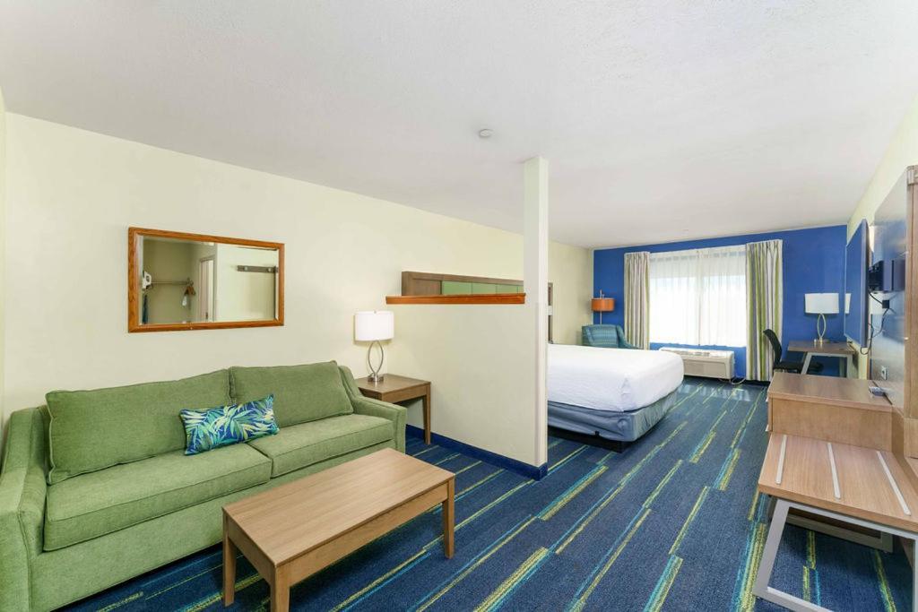 Triple Play Resort Hotel & Suites Hayden Luaran gambar